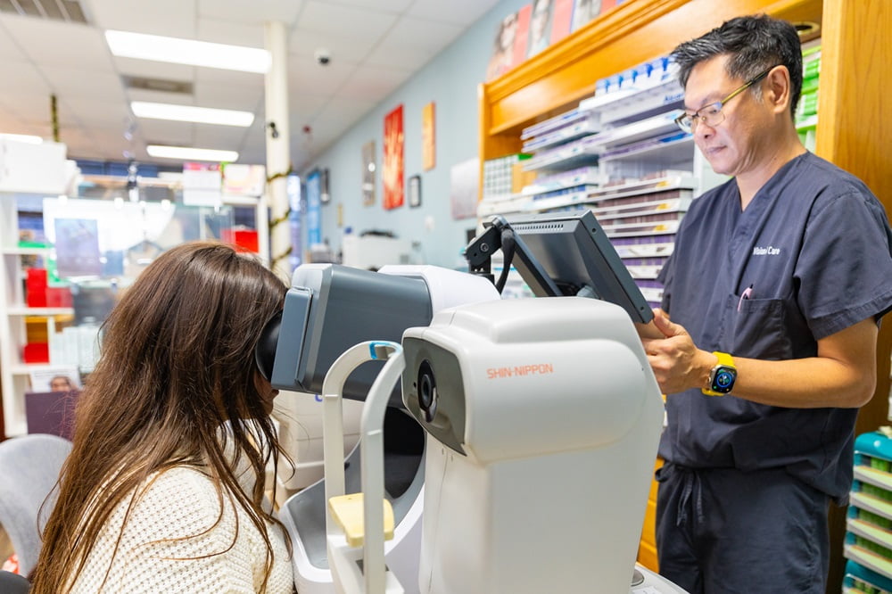 Optometrist in Pasadena, TX